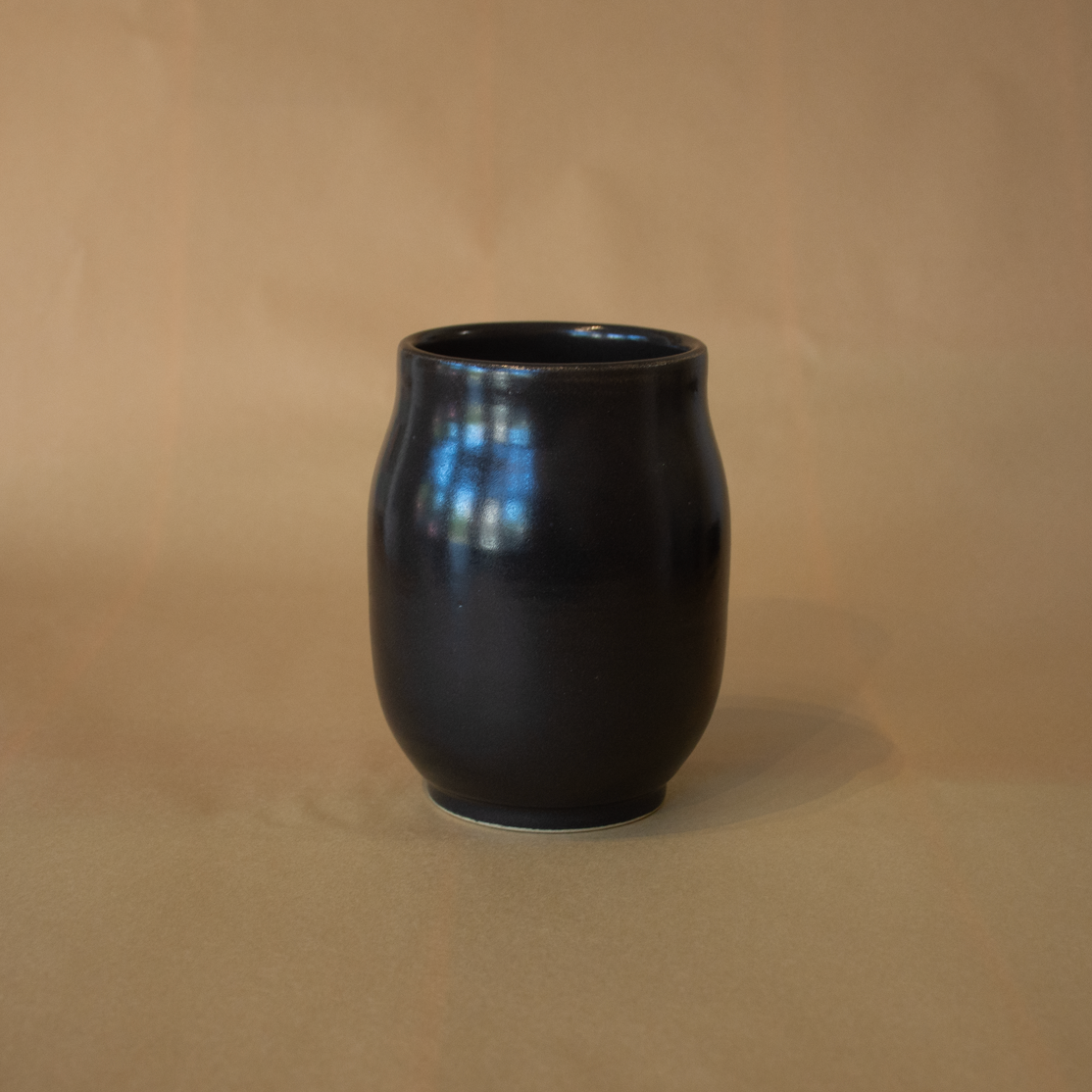 Vase en céramique pour les ustensiles et porte-cuillère